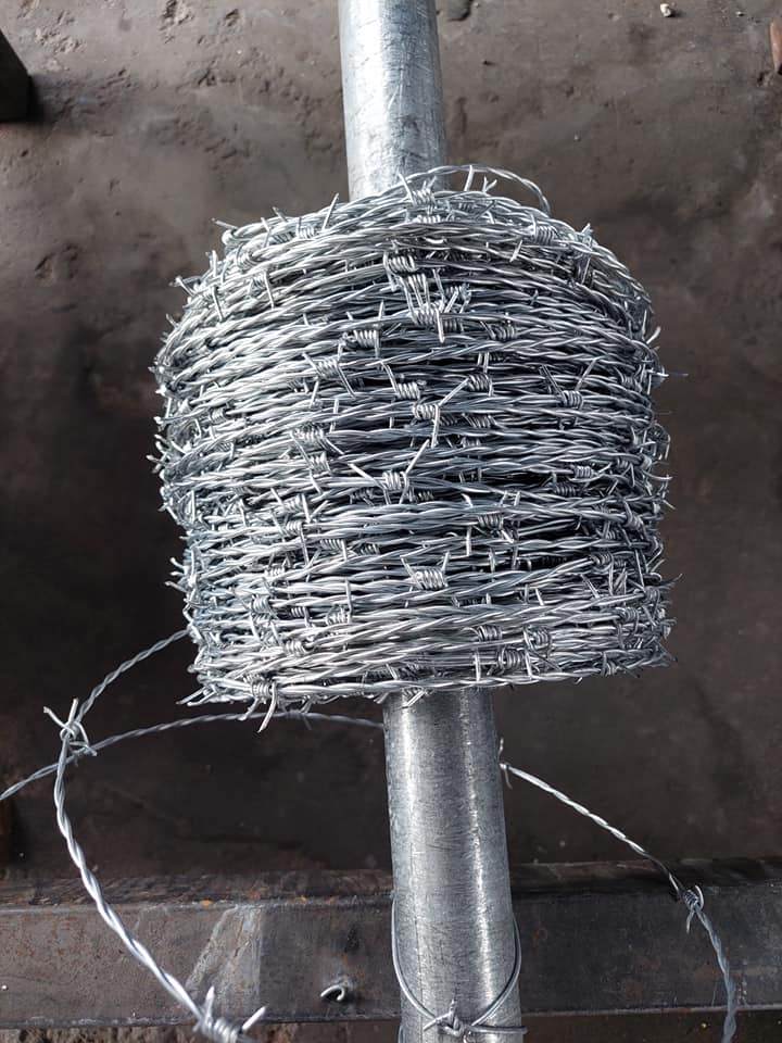 Seguridad (Púas y Concertina) - Imagen 2